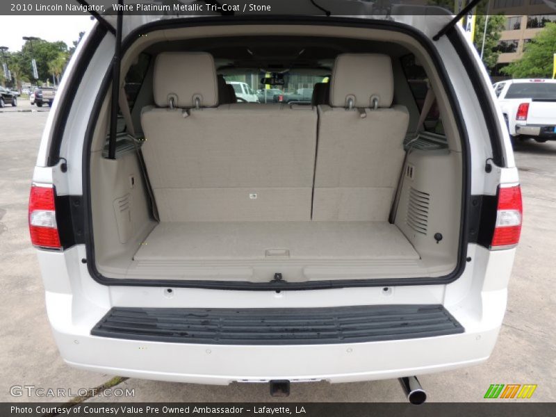 White Platinum Metallic Tri-Coat / Stone 2010 Lincoln Navigator