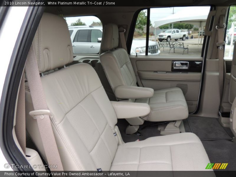White Platinum Metallic Tri-Coat / Stone 2010 Lincoln Navigator