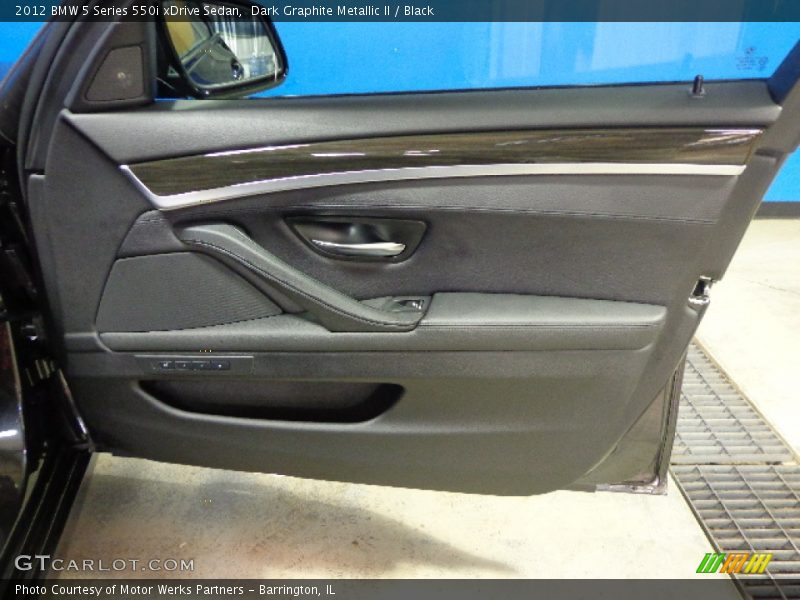 Dark Graphite Metallic II / Black 2012 BMW 5 Series 550i xDrive Sedan