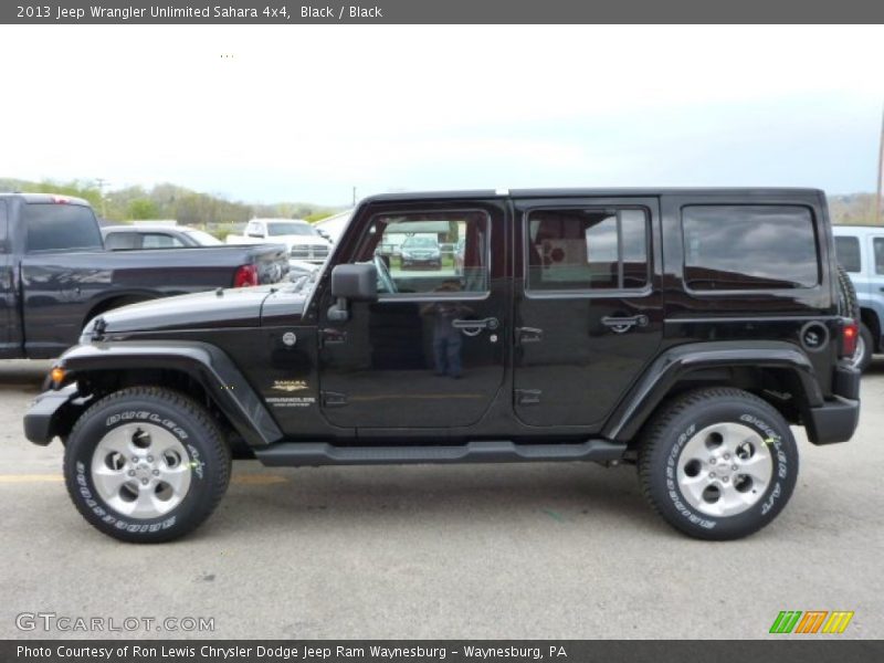 Black / Black 2013 Jeep Wrangler Unlimited Sahara 4x4