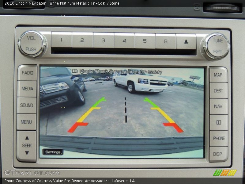 White Platinum Metallic Tri-Coat / Stone 2010 Lincoln Navigator