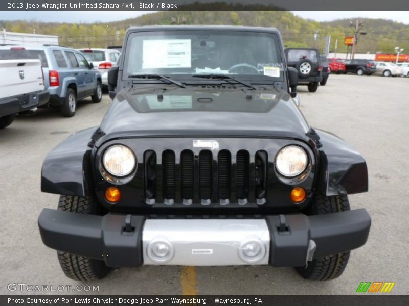 Black / Black 2013 Jeep Wrangler Unlimited Sahara 4x4