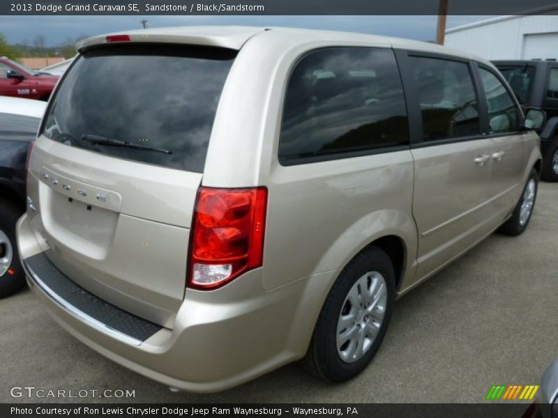Sandstone / Black/Sandstorm 2013 Dodge Grand Caravan SE