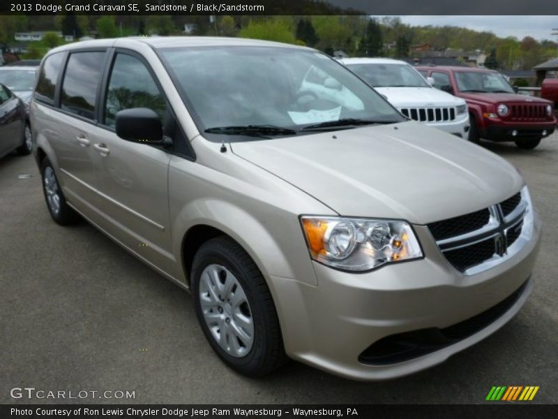 Sandstone / Black/Sandstorm 2013 Dodge Grand Caravan SE