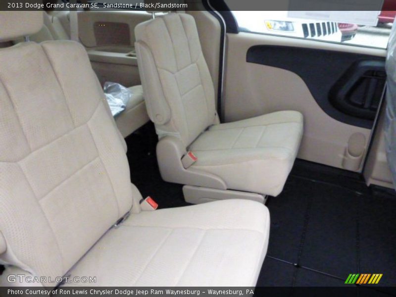 Sandstone / Black/Sandstorm 2013 Dodge Grand Caravan SE