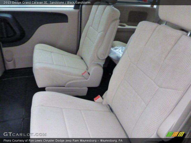 Sandstone / Black/Sandstorm 2013 Dodge Grand Caravan SE