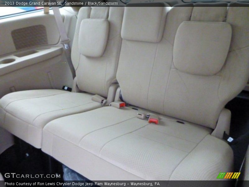 Sandstone / Black/Sandstorm 2013 Dodge Grand Caravan SE