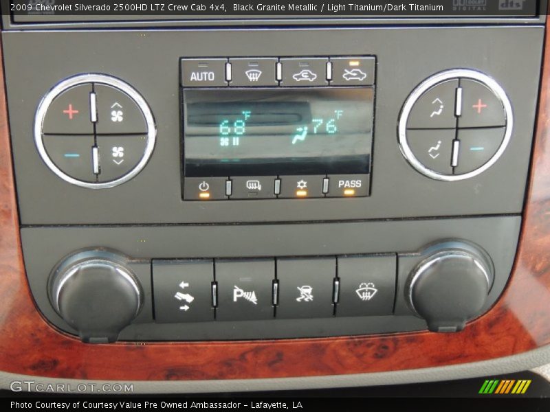 Black Granite Metallic / Light Titanium/Dark Titanium 2009 Chevrolet Silverado 2500HD LTZ Crew Cab 4x4