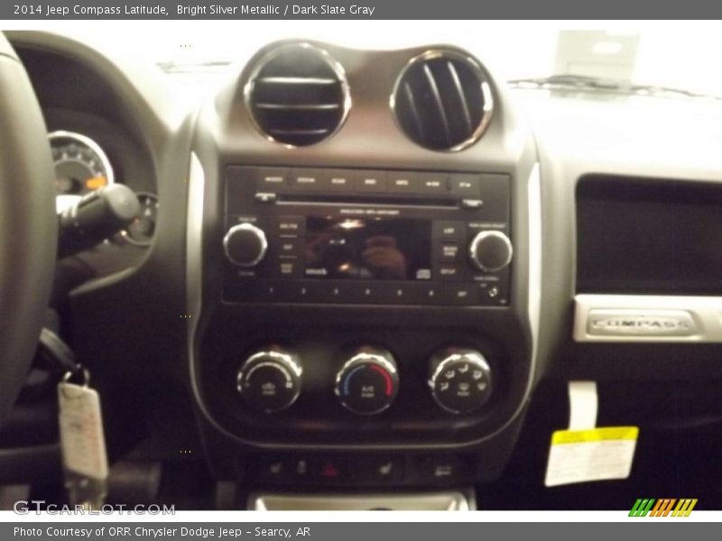 Bright Silver Metallic / Dark Slate Gray 2014 Jeep Compass Latitude