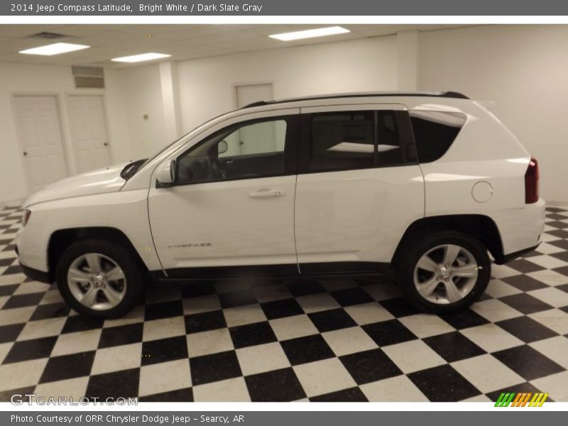 Bright White / Dark Slate Gray 2014 Jeep Compass Latitude