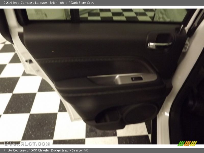 Bright White / Dark Slate Gray 2014 Jeep Compass Latitude