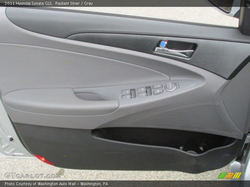 Radiant Silver / Gray 2011 Hyundai Sonata GLS