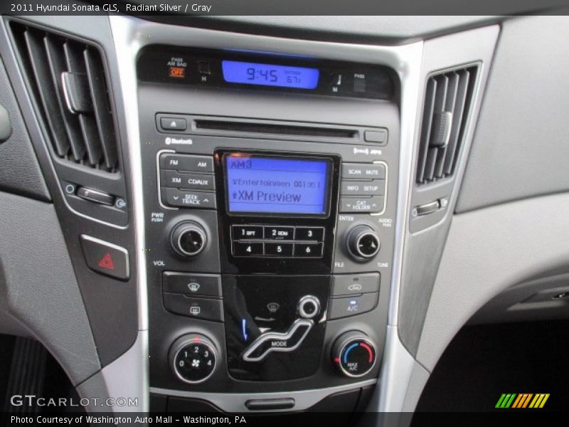 Radiant Silver / Gray 2011 Hyundai Sonata GLS