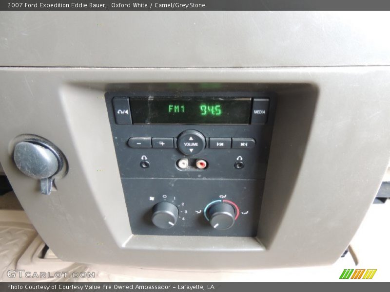 Oxford White / Camel/Grey Stone 2007 Ford Expedition Eddie Bauer