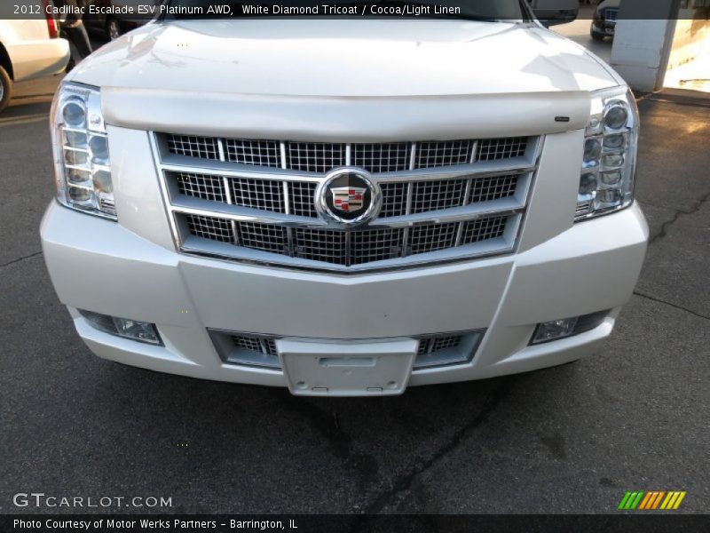 White Diamond Tricoat / Cocoa/Light Linen 2012 Cadillac Escalade ESV Platinum AWD