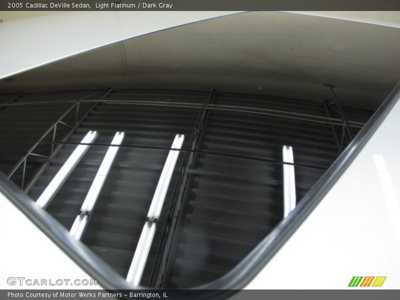 Light Platinum / Dark Gray 2005 Cadillac DeVille Sedan