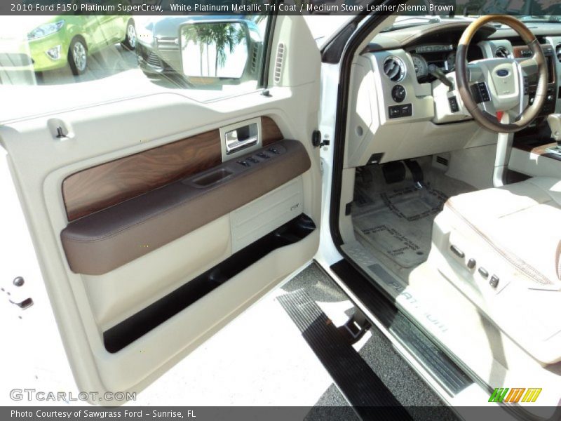 White Platinum Metallic Tri Coat / Medium Stone Leather/Sienna Brown 2010 Ford F150 Platinum SuperCrew
