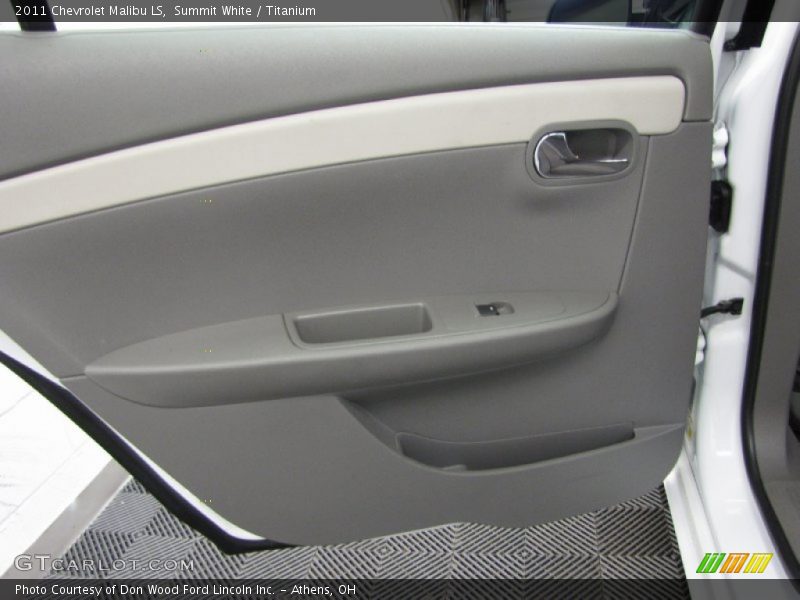 Summit White / Titanium 2011 Chevrolet Malibu LS