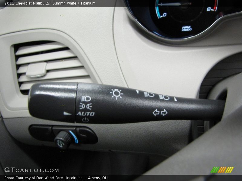 Summit White / Titanium 2011 Chevrolet Malibu LS