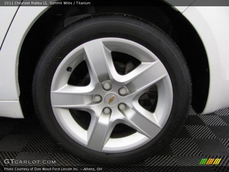 Summit White / Titanium 2011 Chevrolet Malibu LS