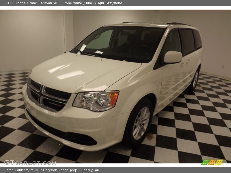 Stone White / Black/Light Graystone 2013 Dodge Grand Caravan SXT