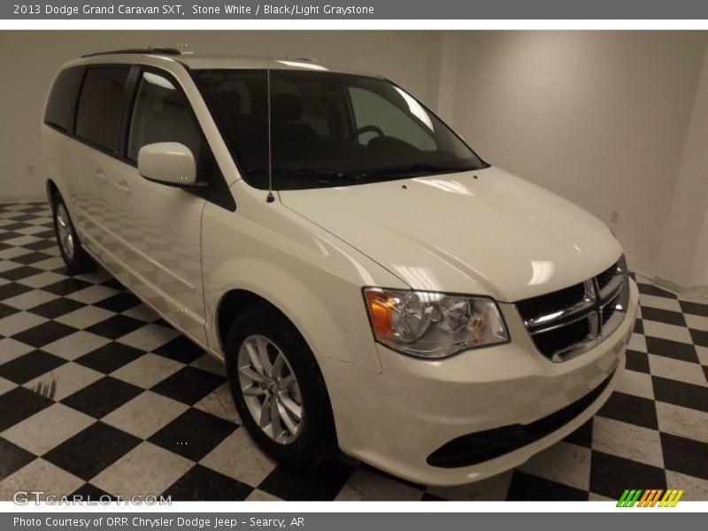 Stone White / Black/Light Graystone 2013 Dodge Grand Caravan SXT