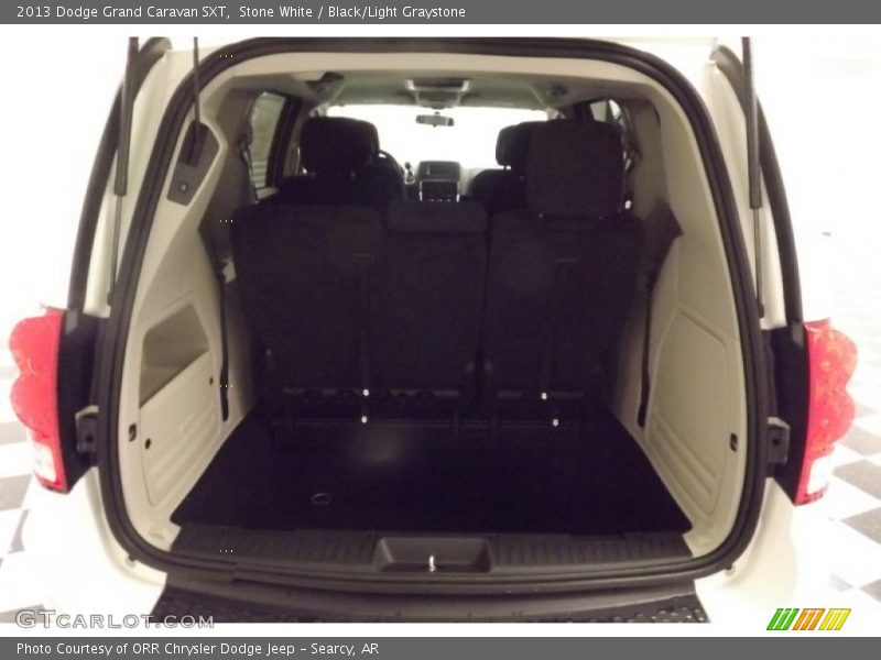 Stone White / Black/Light Graystone 2013 Dodge Grand Caravan SXT