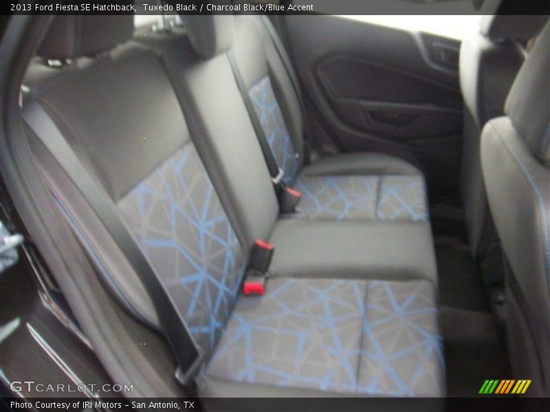 Tuxedo Black / Charcoal Black/Blue Accent 2013 Ford Fiesta SE Hatchback