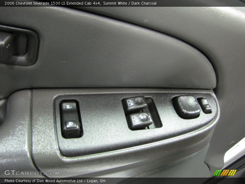 Summit White / Dark Charcoal 2006 Chevrolet Silverado 1500 LS Extended Cab 4x4