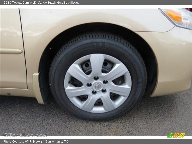 Sandy Beach Metallic / Bisque 2010 Toyota Camry LE