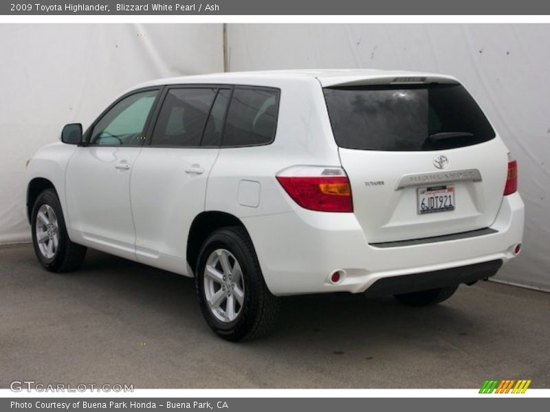 Blizzard White Pearl / Ash 2009 Toyota Highlander