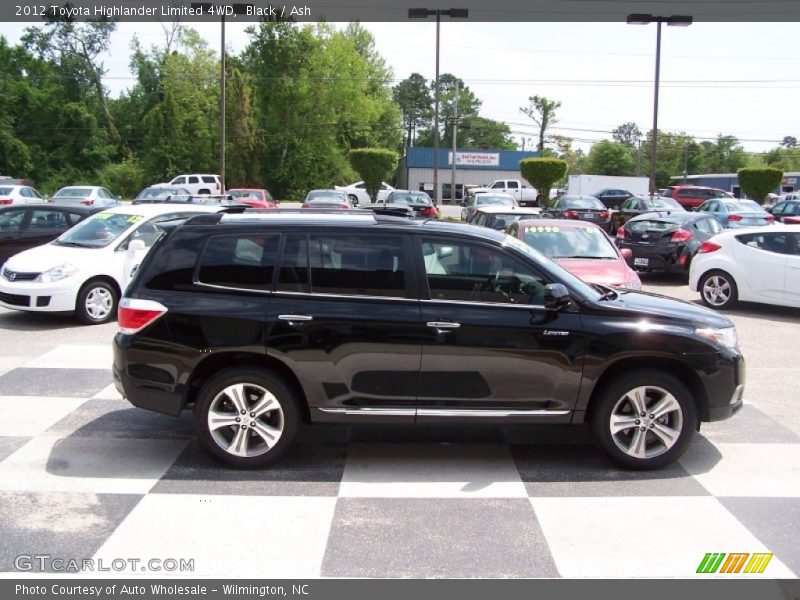 Black / Ash 2012 Toyota Highlander Limited 4WD