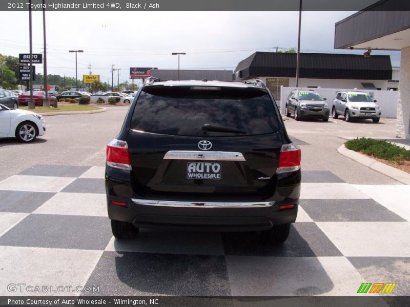 Black / Ash 2012 Toyota Highlander Limited 4WD