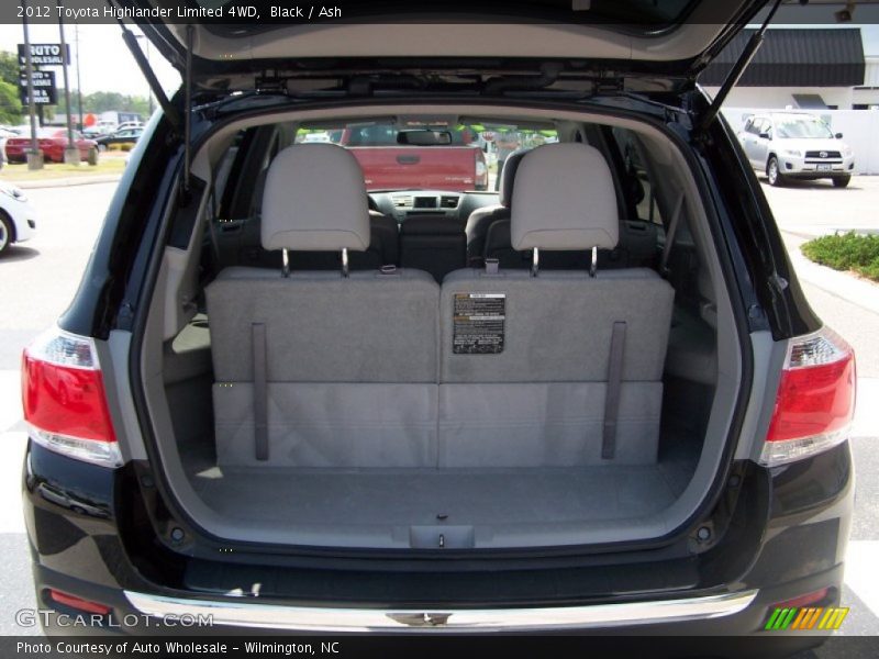 Black / Ash 2012 Toyota Highlander Limited 4WD