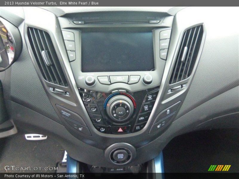 Elite White Pearl / Blue 2013 Hyundai Veloster Turbo