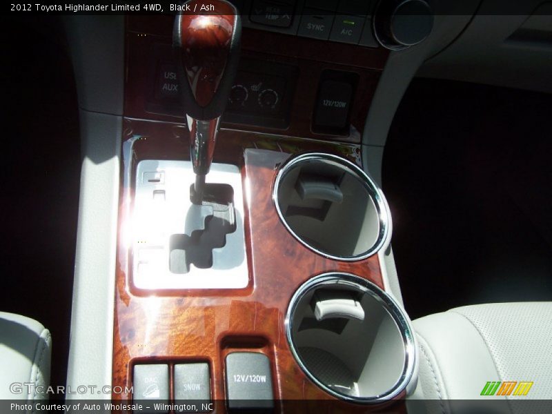 Black / Ash 2012 Toyota Highlander Limited 4WD