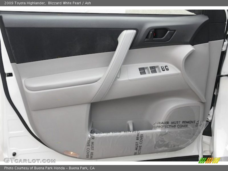 Blizzard White Pearl / Ash 2009 Toyota Highlander