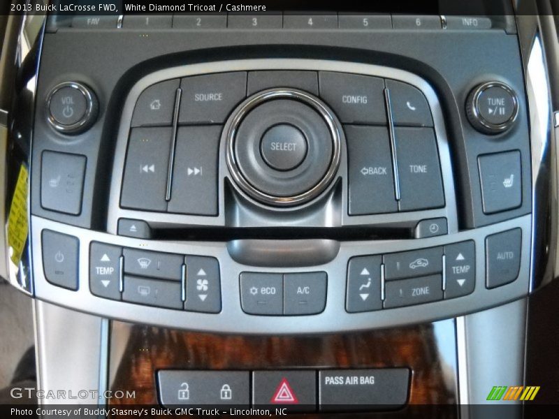 White Diamond Tricoat / Cashmere 2013 Buick LaCrosse FWD