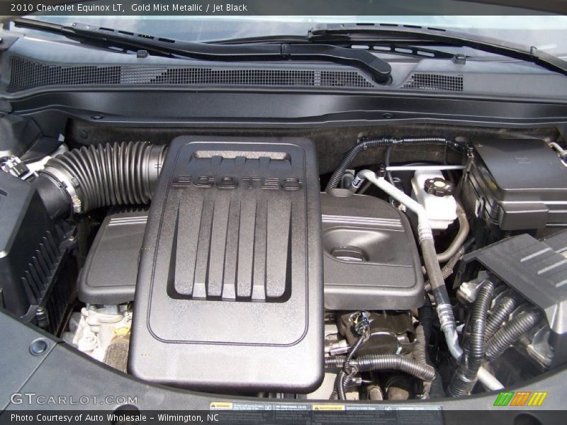 Gold Mist Metallic / Jet Black 2010 Chevrolet Equinox LT
