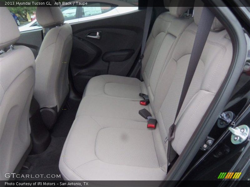 Ash Black / Taupe 2013 Hyundai Tucson GL