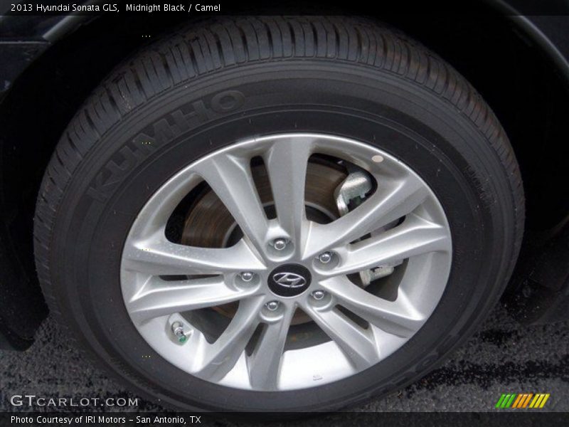 Midnight Black / Camel 2013 Hyundai Sonata GLS