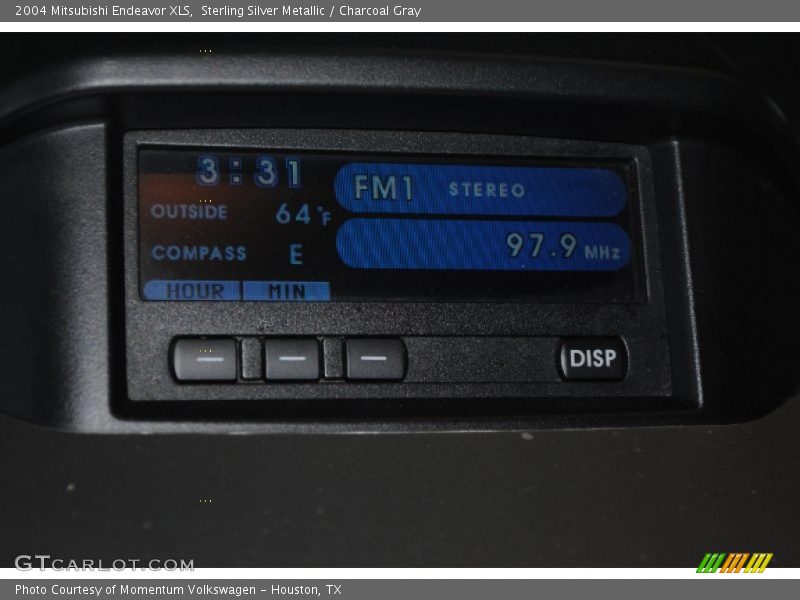 Sterling Silver Metallic / Charcoal Gray 2004 Mitsubishi Endeavor XLS