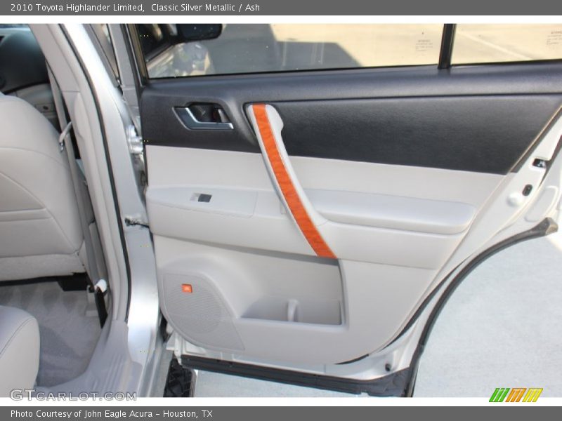 Classic Silver Metallic / Ash 2010 Toyota Highlander Limited