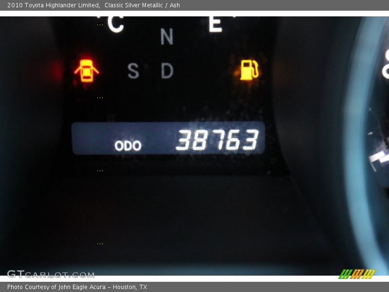 Classic Silver Metallic / Ash 2010 Toyota Highlander Limited