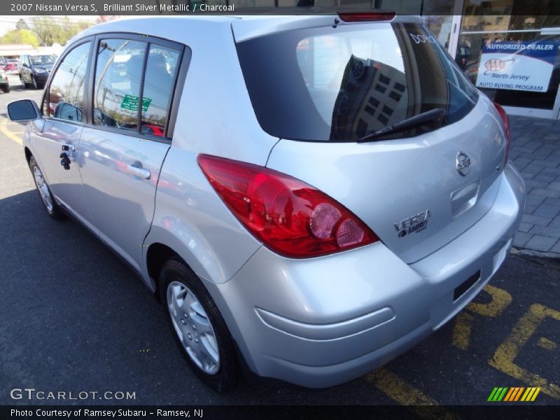 Brilliant Silver Metallic / Charcoal 2007 Nissan Versa S