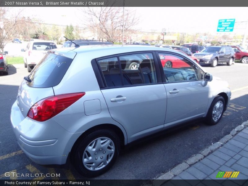 Brilliant Silver Metallic / Charcoal 2007 Nissan Versa S