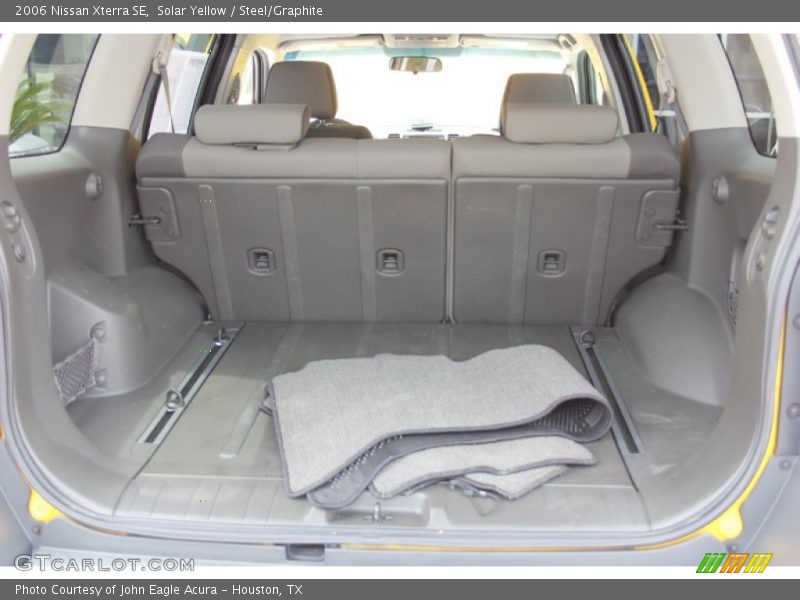 Solar Yellow / Steel/Graphite 2006 Nissan Xterra SE