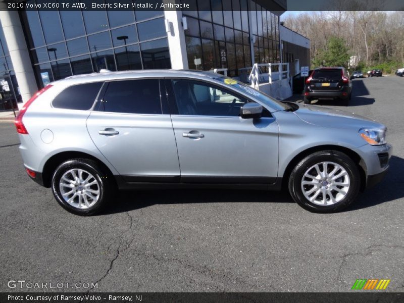 Electric Silver Metallic / Anthracite 2010 Volvo XC60 T6 AWD