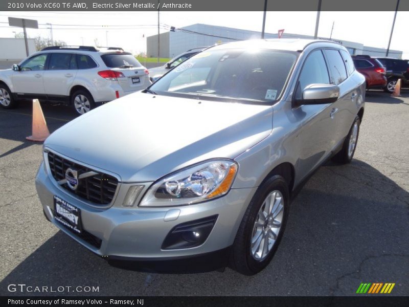 Electric Silver Metallic / Anthracite 2010 Volvo XC60 T6 AWD
