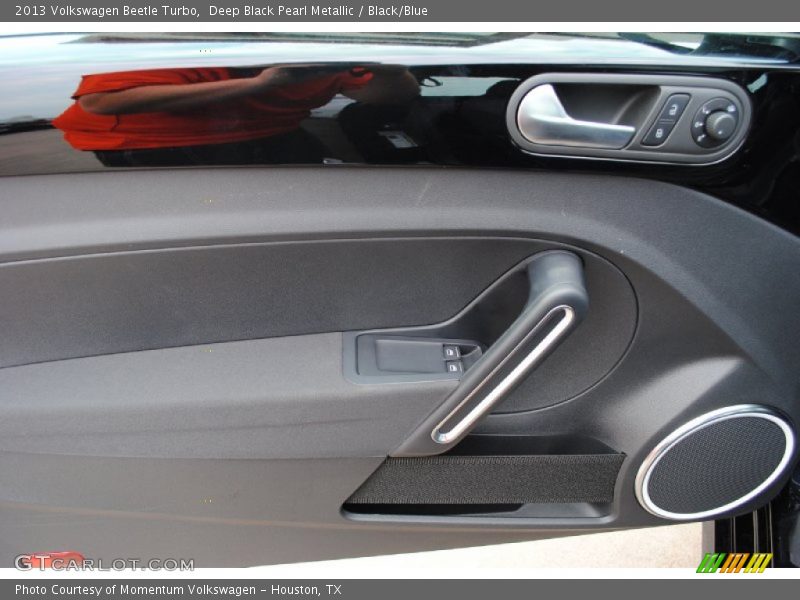 Deep Black Pearl Metallic / Black/Blue 2013 Volkswagen Beetle Turbo